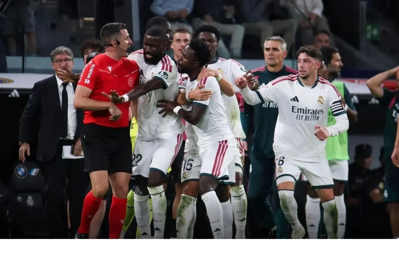 صدمة لريال مدريد قبل الكلاسيكو.. هل يغيب فينيسيوس جونيور عن مواجهة برشلونة بسبب الطرد؟
