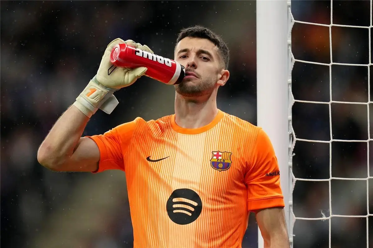 برشلونة يحسم موقف خوان جارسيا من مواجهة خيتافي في الدوري الإسباني اليوم