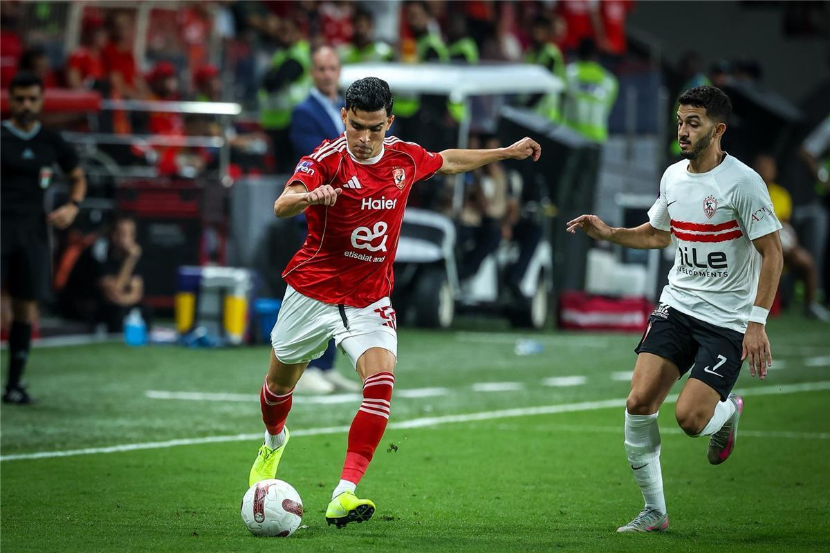 القنوات الناقلة لمباراة الأهلي والزمالك اليوم وموعد القمة في الدوري المصري الممتاز